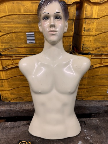 Male display mannequin - i,