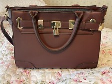vintage style Just Fab wine