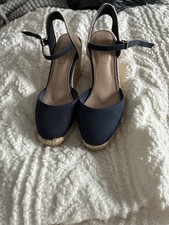 Size 5.5 /38.5 Navy Wedge
