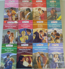 12 x Vintage Mills & Boon