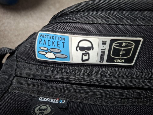 Protection racket 8x8 - protection,