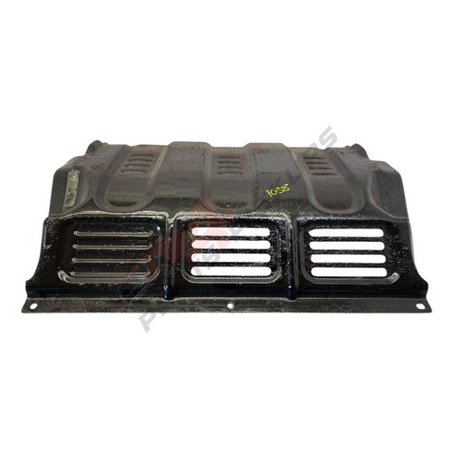 Mitsubishi l200 engine under - engine,
