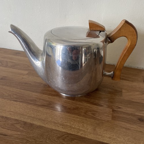 Picquot ware teapot vintage - ware,