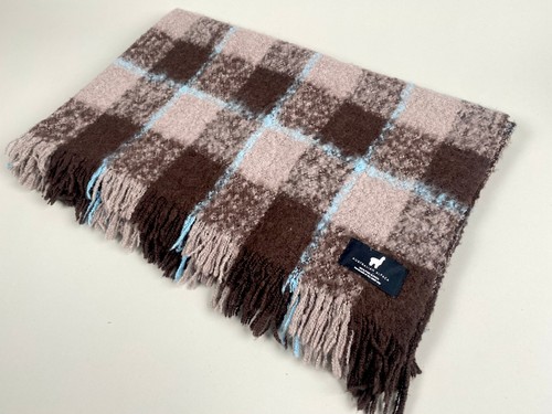 Alpaca throw knee - alpaca, soft