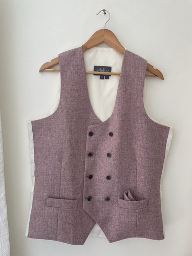 Double breasted pink - wool, suit