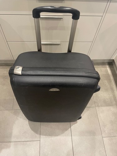 Black samsonite lite - black,
