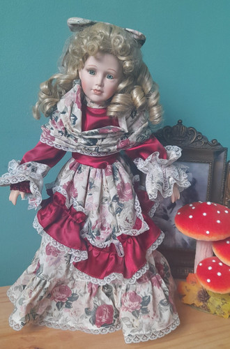 Haunted doll tamsin active - doll,