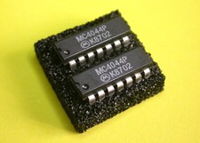 2pc: Motorola MC4044P MC4044L