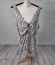 Women’s Snakeskin Print