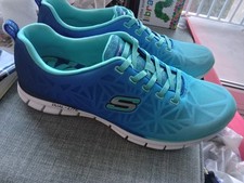 Sketchers flex memory foam