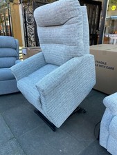 Celebrity Sandhurst Large Dual