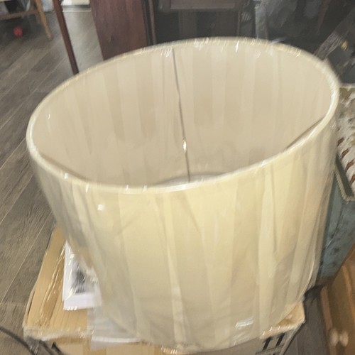 Cream pleated drum - pleated, xl
