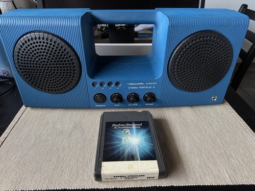 Vintage 1970 realistic blue - 1970's,