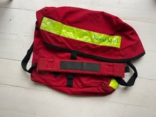 Royal Mai delivery Shoulder