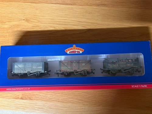 095 bachmann set of - set,