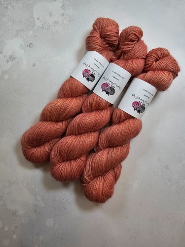 Baby alpaca yarn weight - dk,