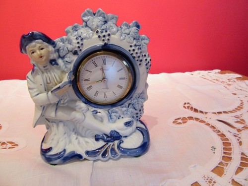 Lovely vintage coral alarm - coral,