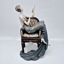 Art Deco Flapper Elegant Lady