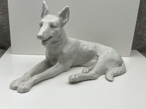 Collector porcelain dog - porcelain,