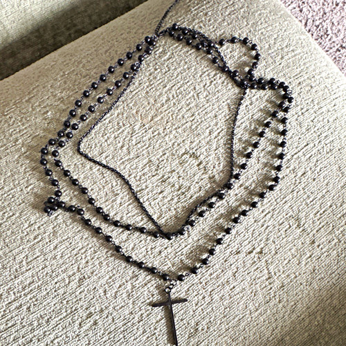 Black beaded ball chain - black,