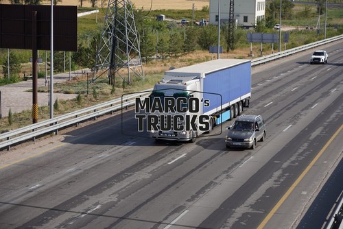 Truck photo mercedes benz - truck,