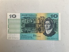 $10 Australian paper banknote