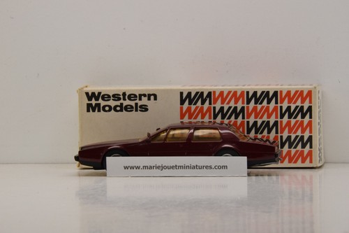 Aston martin lagonda 1977 - aston,