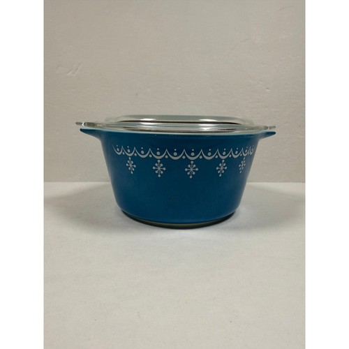 Vintage pyrex snowflake blue - vintage,