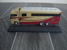 OXFORD: 76SHL01HB - SCANIA HIGHLINE HORSEBOX METALLIC CHAMPAGNE