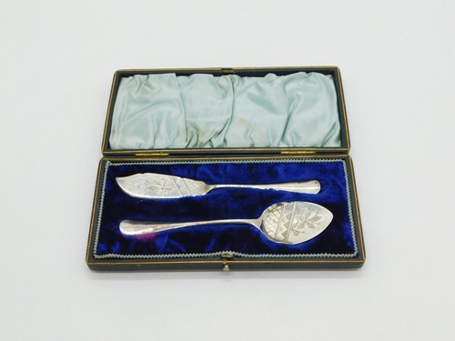 Victorian boxed silver plated - silver,