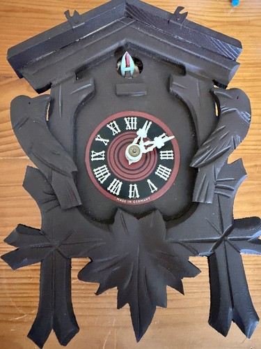 Vintage wooden cuckoo - wooden,