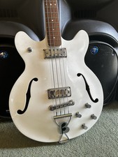 Baldwin Burns 704 Bass guitar