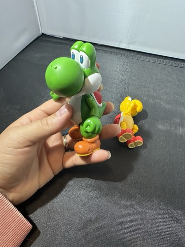 Super mario yoshi - and, yellow