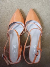 Spot On Ladies Size 6 High Heel Shoes Peach Colour