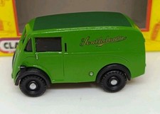 CLASSIX 1.76 MORRIS J Van Southdown Motor Services EM76642  OO GAUGE