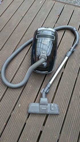 Miele vacuum cleaner - vacuum,