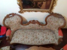 19TH CENTURY SOFA IN GOOD