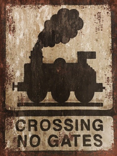 Railway crossing gates - crossing, no