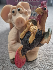 PIGGIN' Friends Pig ornament