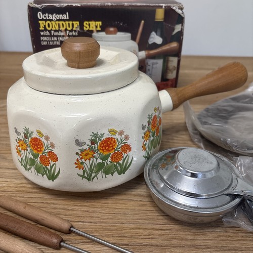 Vintage octagonal fondue set - octagonal,