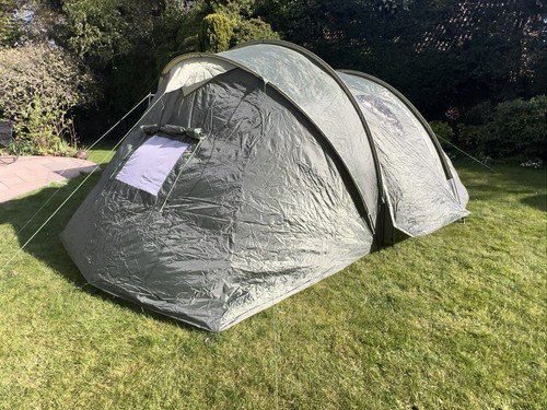 Tesco man vis tent - man, a