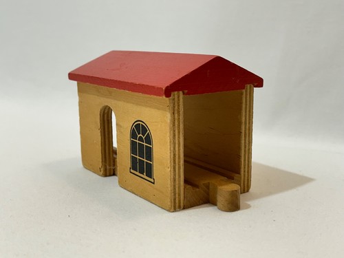 Wooden house train track - train,
