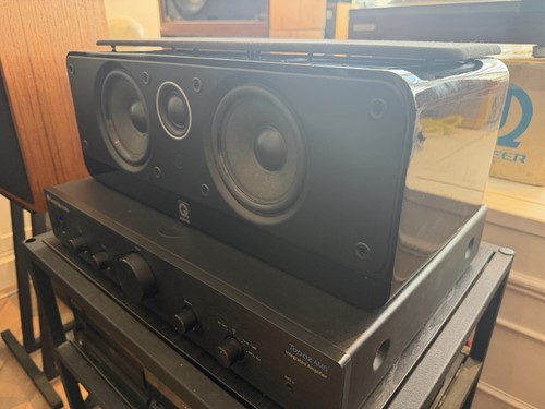 Acoustics 2000c centre - q,