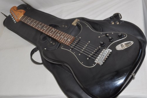 Fender japan squier - fender, st72