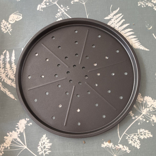 Round perforated non stick - round,