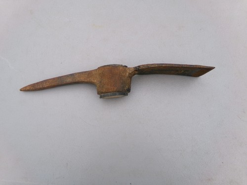 Pick axe mattock grub - pick,