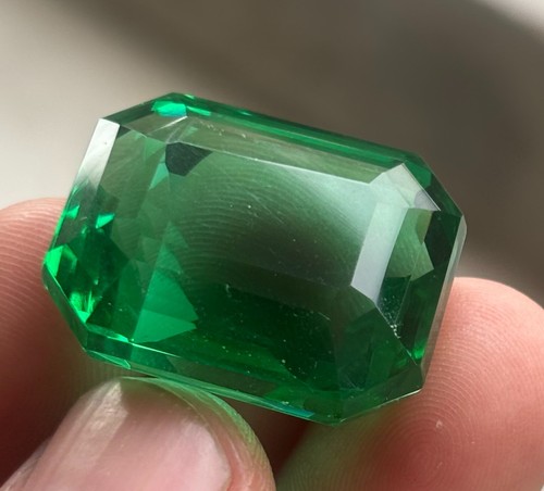 110 cts natural - cts, emerald