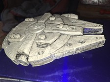 Star Wars Millennium Falcon Model Approx Scale  1/72 - 25x18cm HASBRO