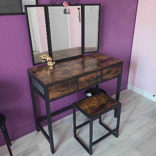 Dressing table with mirror - dressing,