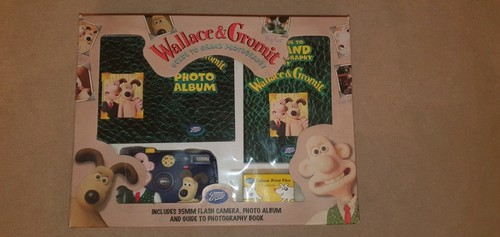 Wallace and gromit 35mm boots - wallace,